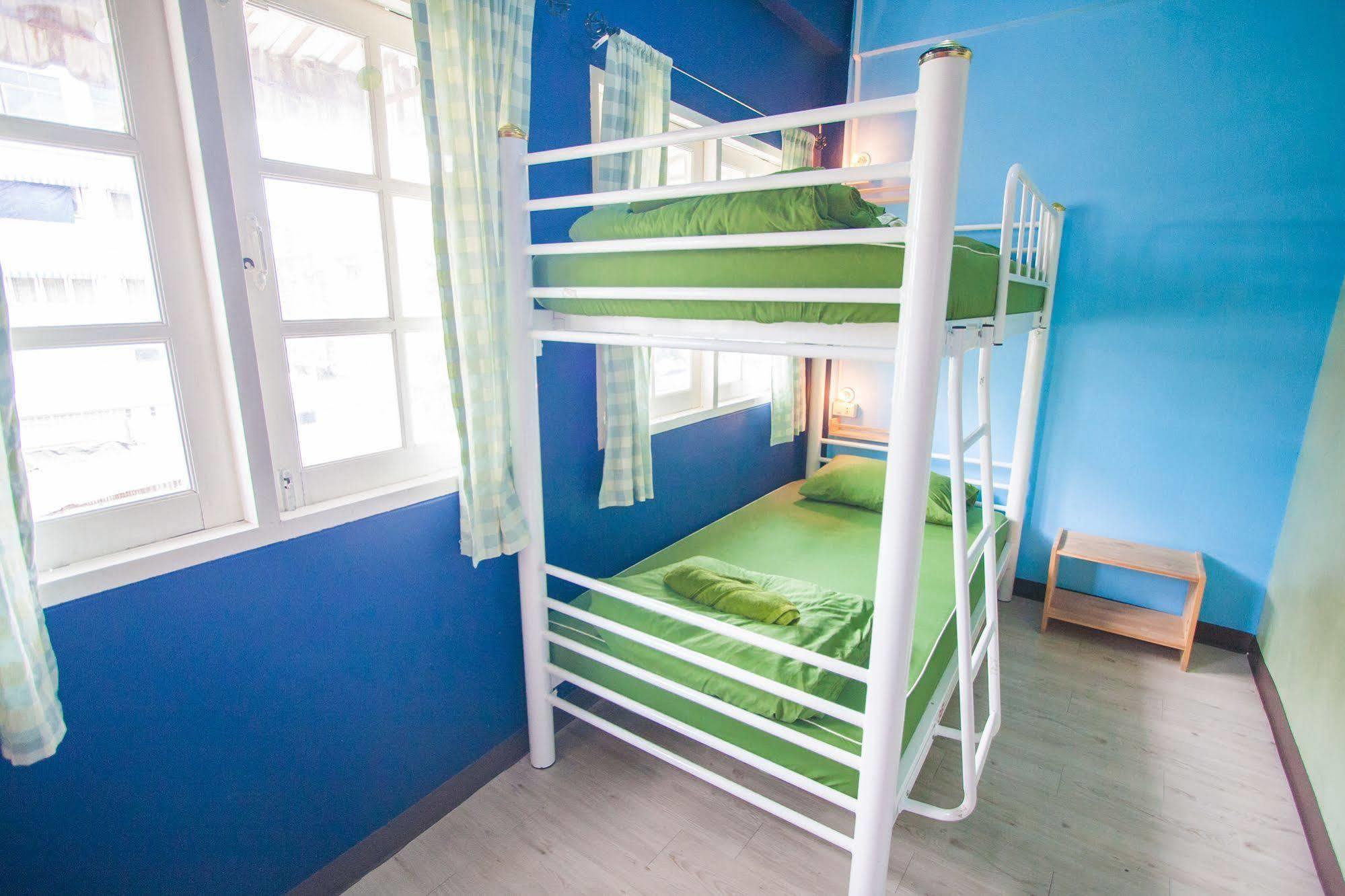 Nacorn Hostel Бангкок Екстер'єр фото
